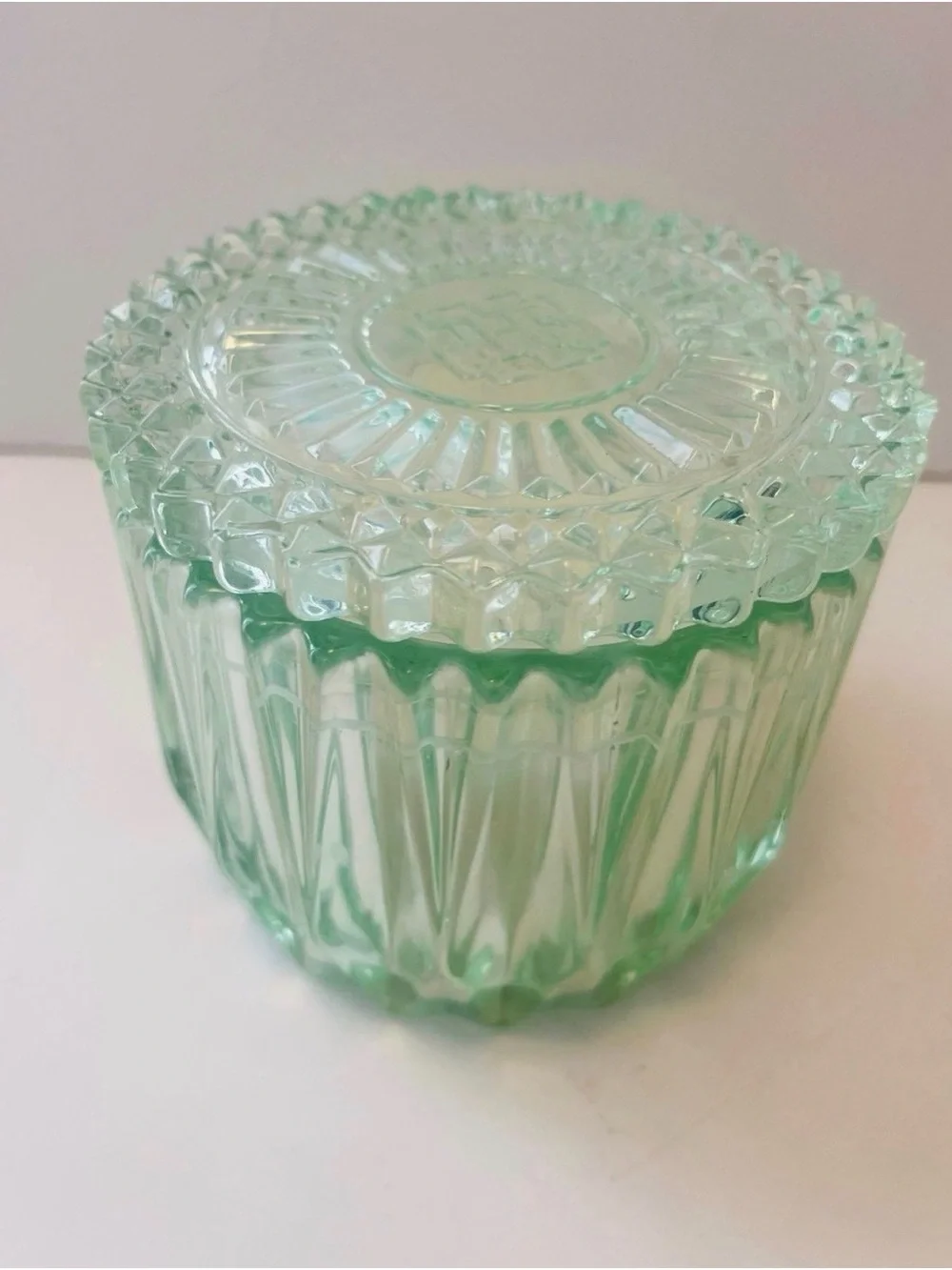 Homeworx Slatkin & Co. Lotus Flower 3 Wick Scented Candle in Cut Glass Jar & Lid